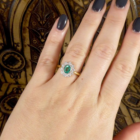 Emerald and Diamond Cluster Ring in 18ct Gold