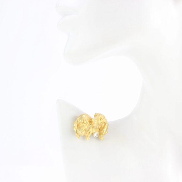 Antique Edwardian 18ct Gold Basset Hound Dog Brooch with Old Cut Diamond