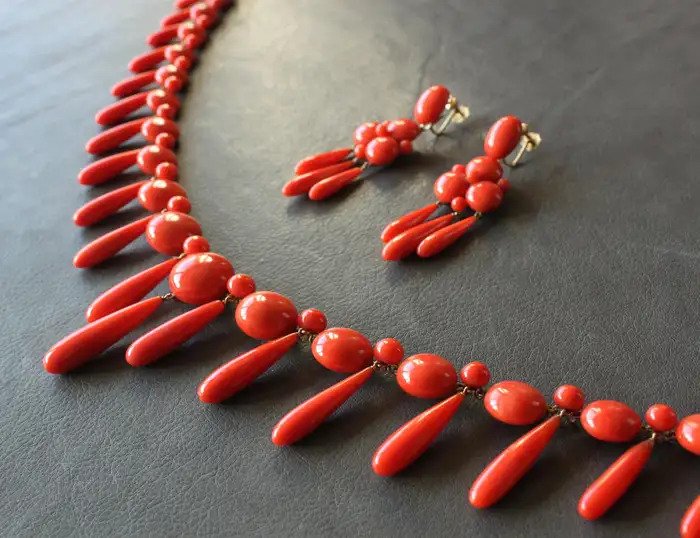 Antique Coral Fringe Necklace and Earrings Suite