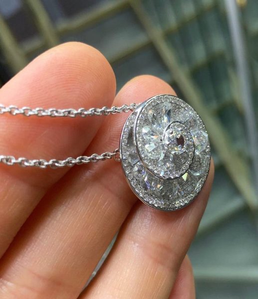 Rose Cut Diamond Helix Pendant, 4.84 carat total, 18ct White Gold