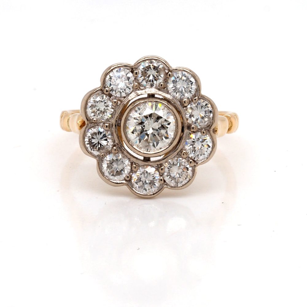 Vintage Diamond Cluster Ring In 18 Carat Yellow Gold