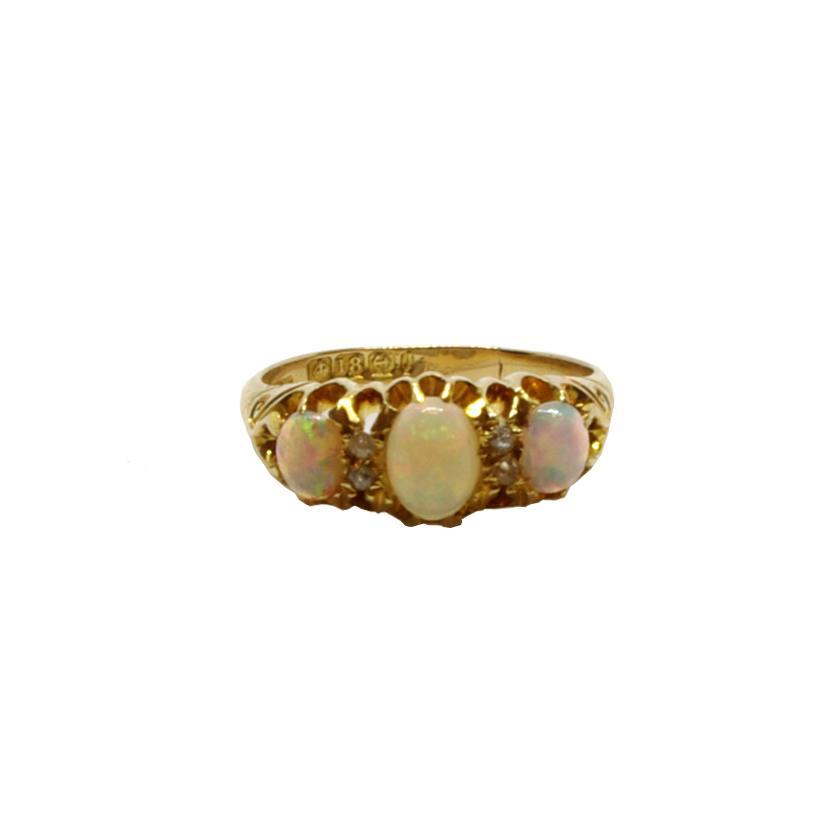 Diamond & Opal Ornate 18ct Yellow Gold Ring