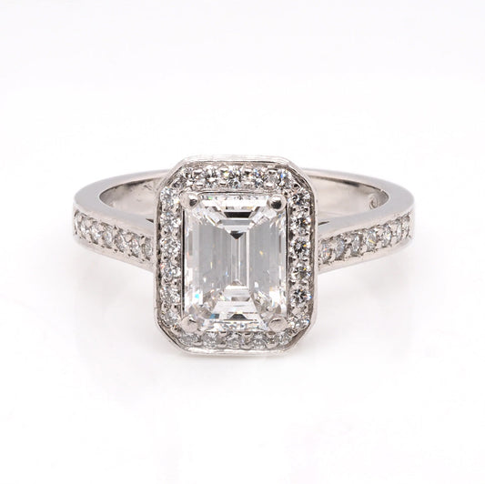 1.52 Carat Diamond Cluster Ring In Platinum