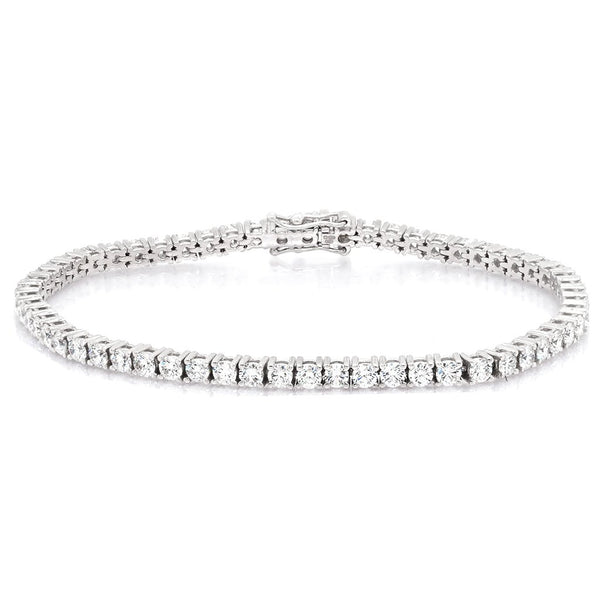 Diamond bracelet in white gold.