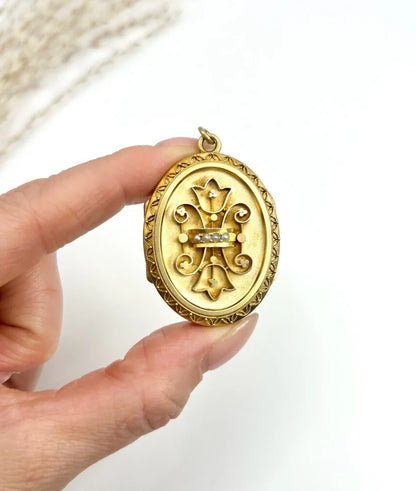 Victorian Fancy Locket With Seed Pearls In 15 Carat Yellow Gold