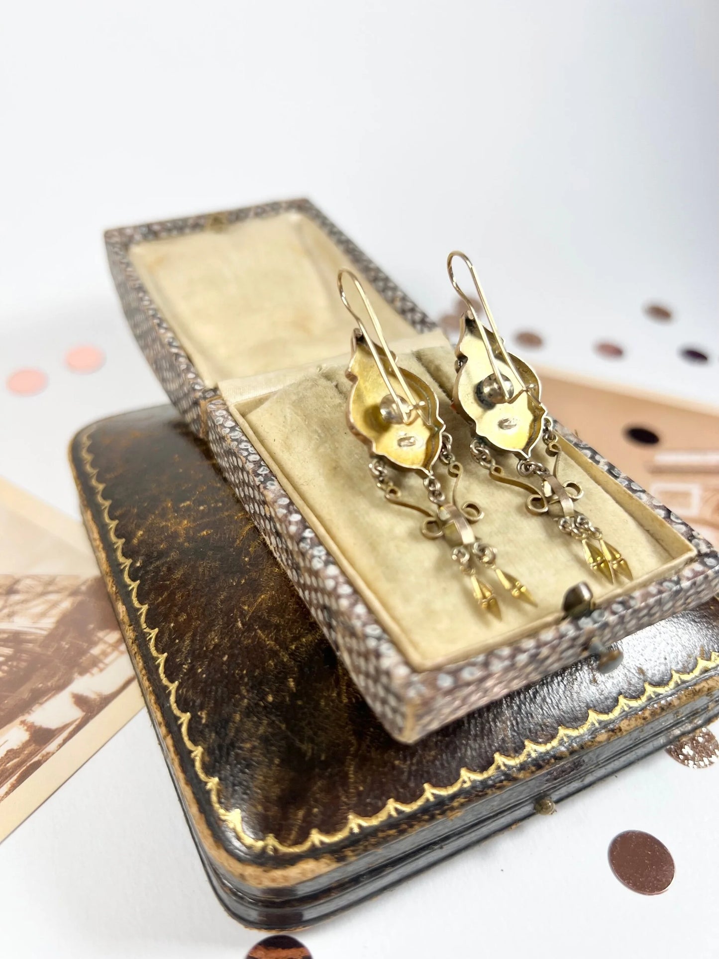 Antique 14ct Gold Edwardian Carved Sardonyx Cameo Earrings