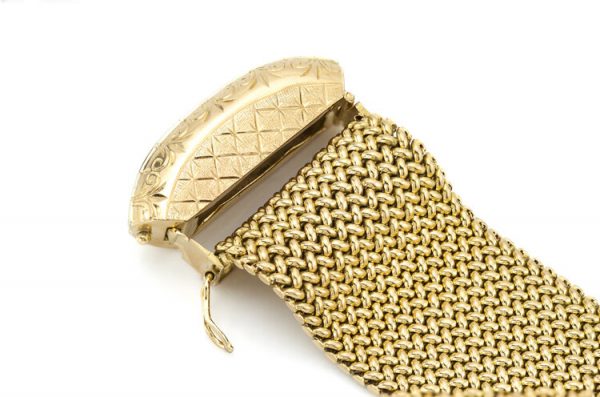 Vintage 18ct Yellow Gold Woven Bracelet, with 0.47ct Brilliant-cut Diamond set Clasp, accented with a tassel fringe, Circa 1970s