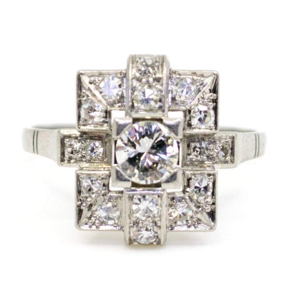 Antique Art Deco Diamond Ring