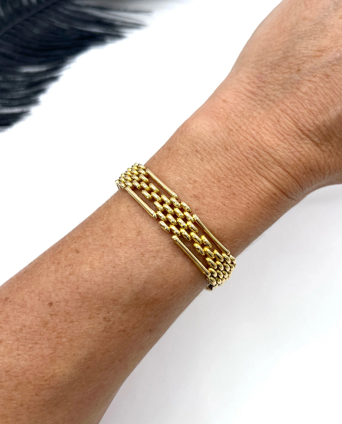 Antique Edwardian Gate Link Bracelet in 15ct Yellow Gold