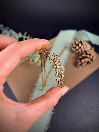 Edwardian 15 Carat Gold Pearl Flower Bouquet Pendant, Circa 1910