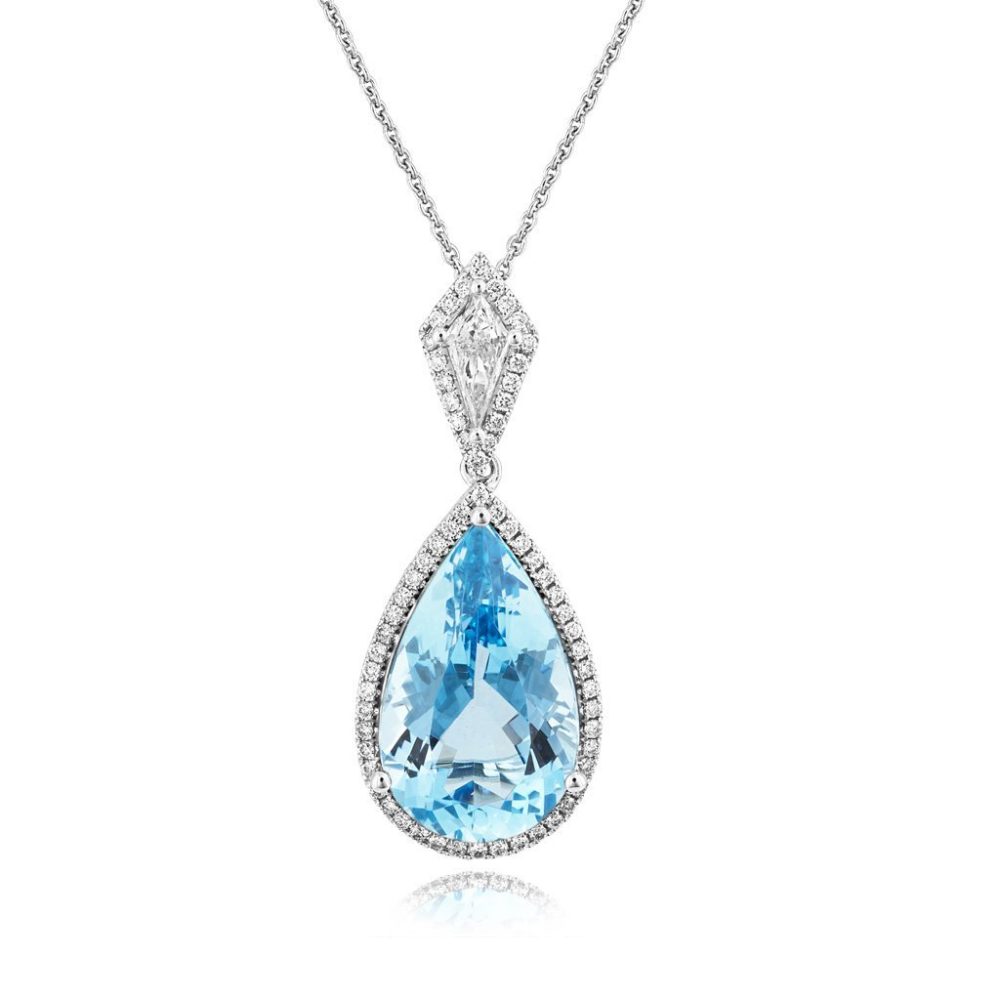 18ct White Gold Pear Cut Aquamarine & Diamond Cluster Pendant