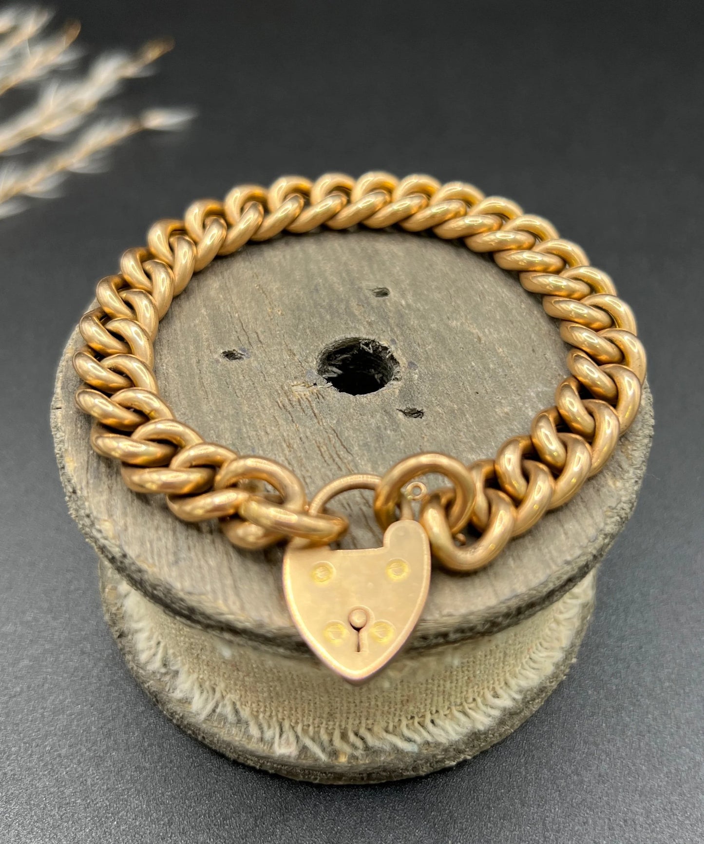 Victorian 15 Carat Rose Gold Curb Link Bracelet with Heart Padlock Clasp, Circa 1880