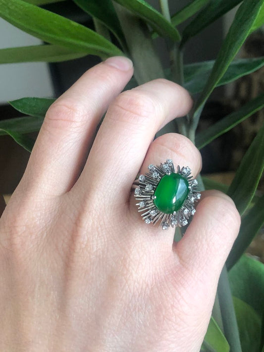 Vintage 3.60ct Natural Jade and Diamond Starburst Cluster Ring