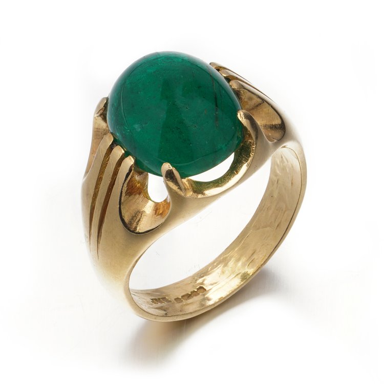 Certified 7.50ct Domed Cabochon Zambian Emerald Ring in 18ct Yellow Gold