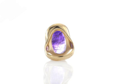 Ancient Carved Amethyst Ring of Berenice, 20.00 carats, produced 300BC-200BC, mounted in a later 18ct gold circa 1980's.