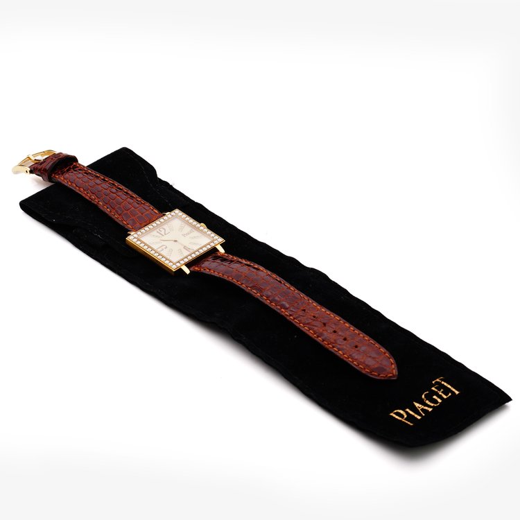 Piaget 18ct Yellow Gold Watch with Diamonds, Ref P10182