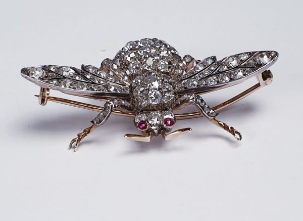 Antique Victorian Old Mine Cut Diamond Bee Brooch, 10.00 carats