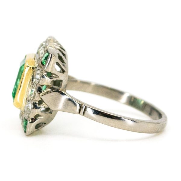 Antique Art Deco Emerald and Diamond Ring