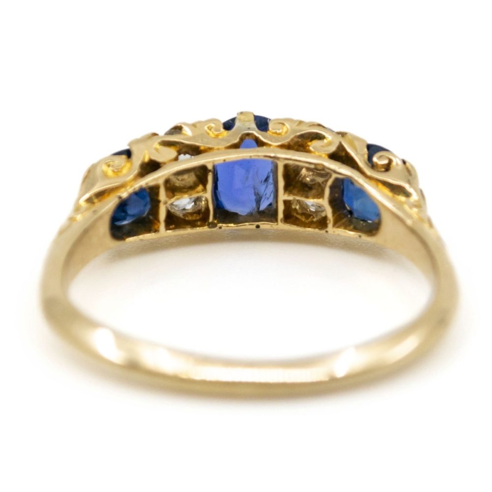 Antique Victorian Sapphire and Diamond Ring