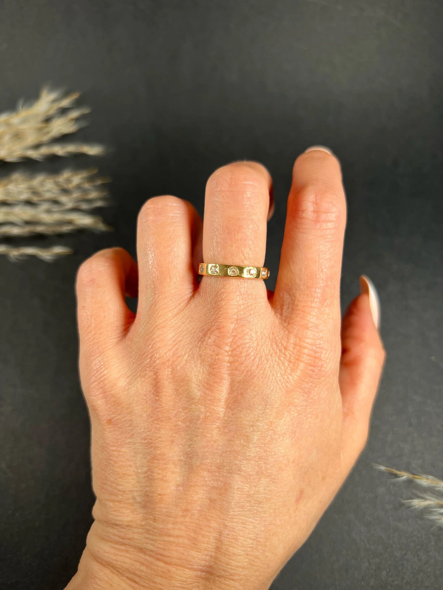 18 Carat Yellow Gold Cushion and Round Cut Diamond Band Ring, 1.20 Carats