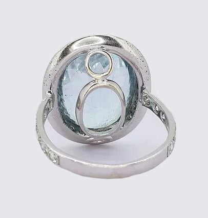22ct Aquamarine and Diamond Oval Cluster Ring, in 18ct white gold, with unusual contemporary under-bezel