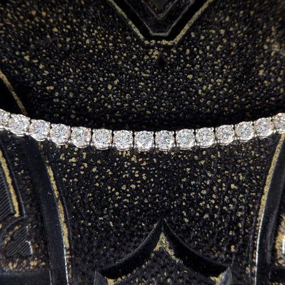 13.80ct Round Brilliant Cut Diamond Line Tennis Bracelet in 18ct White Gold, 13.80 carat total
