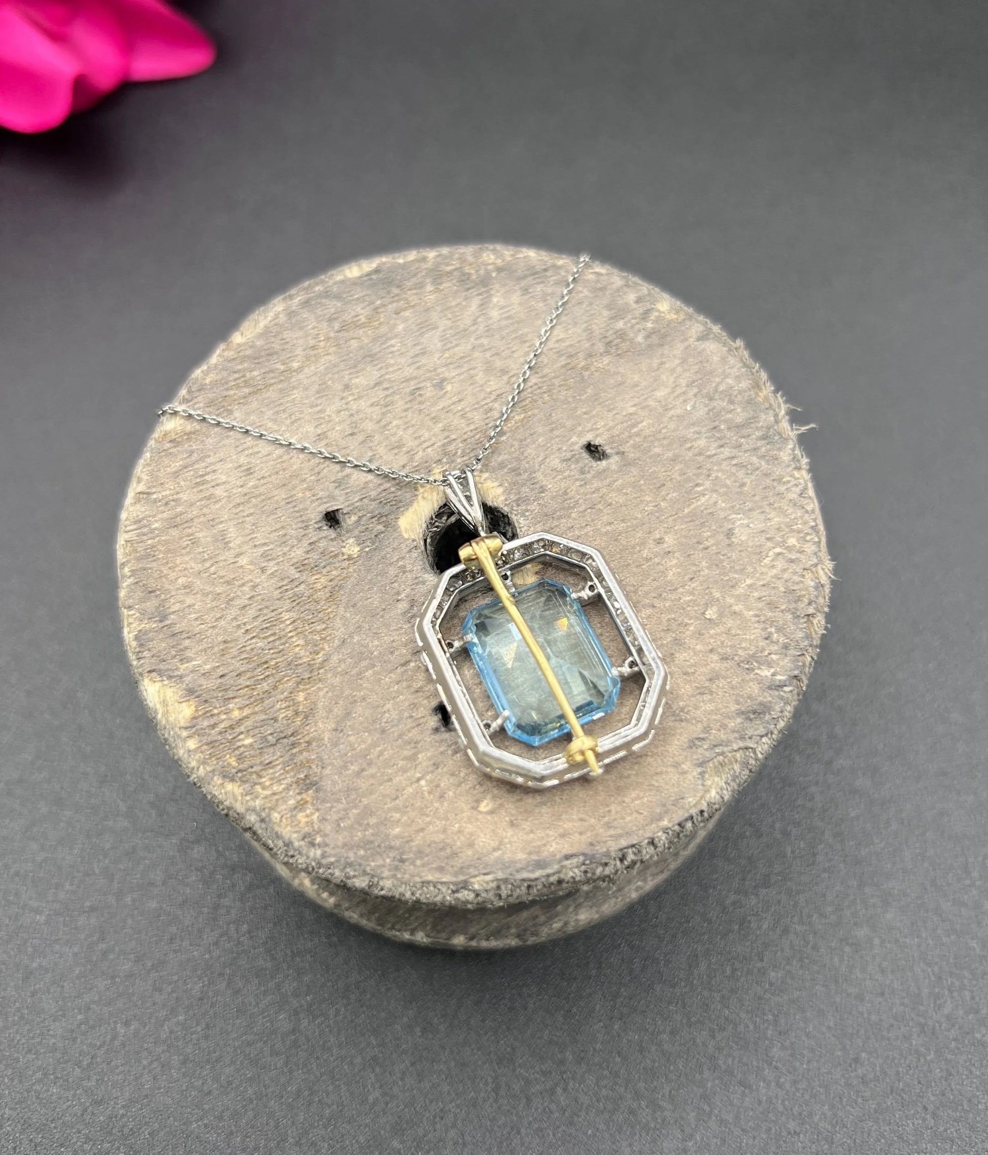 French Edwardian 18 Carat Gold, Platinum, Aquamarine and Diamond Pendant Necklace