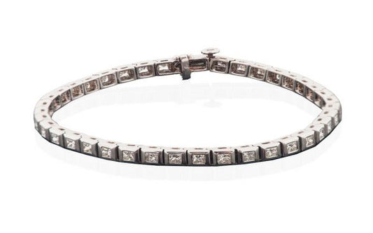 Princess cut Diamond Line Bracelet, 5.20 carat total, 18ct White Gold