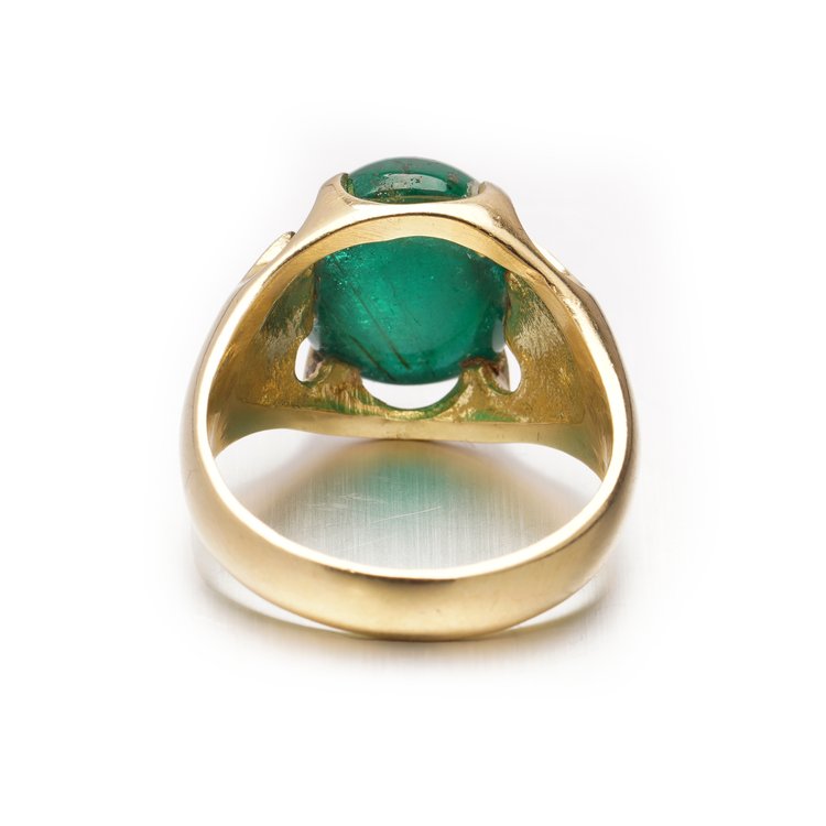 Certified 7.50ct Domed Cabochon Zambian Emerald Ring in 18ct Yellow Gold