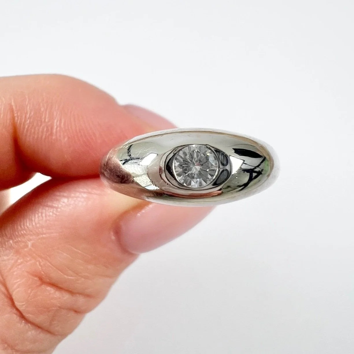 Antique 18ct White Gold, 1920s French Stamped, Dome Shaped Diamond Band Ring
