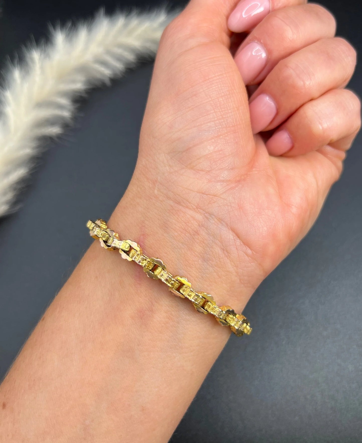 Victorian 9 Carat Yellow Gold Fancy Link Albert Bracelet with Swivel Clasp and T-bar