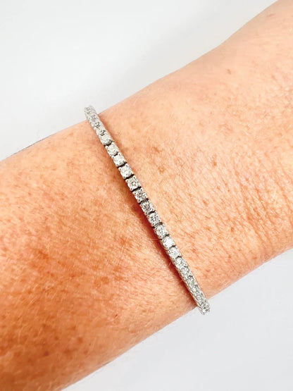 Vintage 2ct Diamond Line Tennis Bracelet in 14ct White Gold