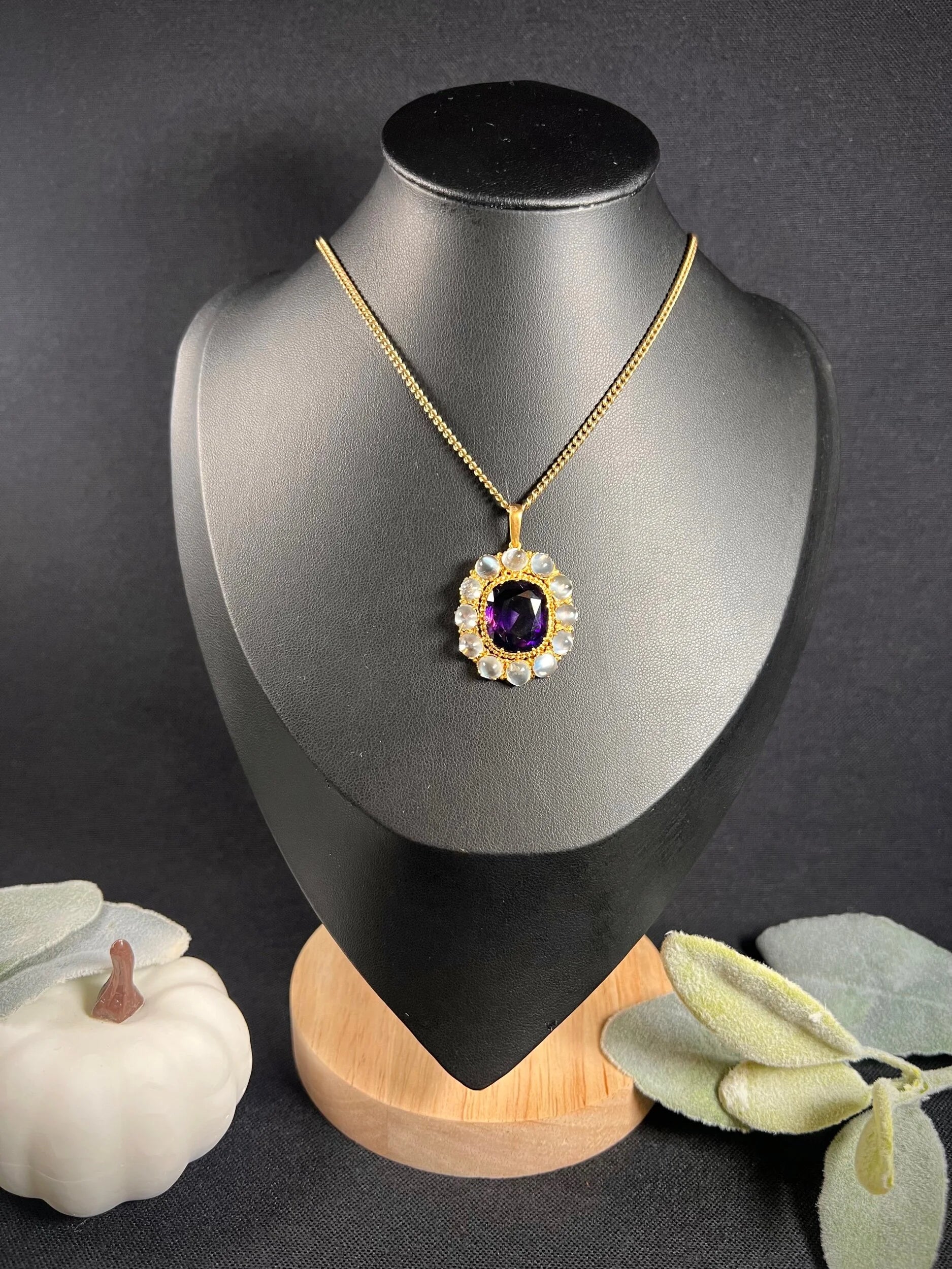 Antique 15t Yellow Gold Victorian Amethyst & Moonstone Pendant