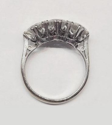 Vintage Old European Cut Diamond Trilogy Ring, 2.90 carat total