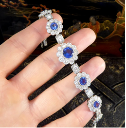 6cts Tanzanite and Diamond Cluster Bracelet