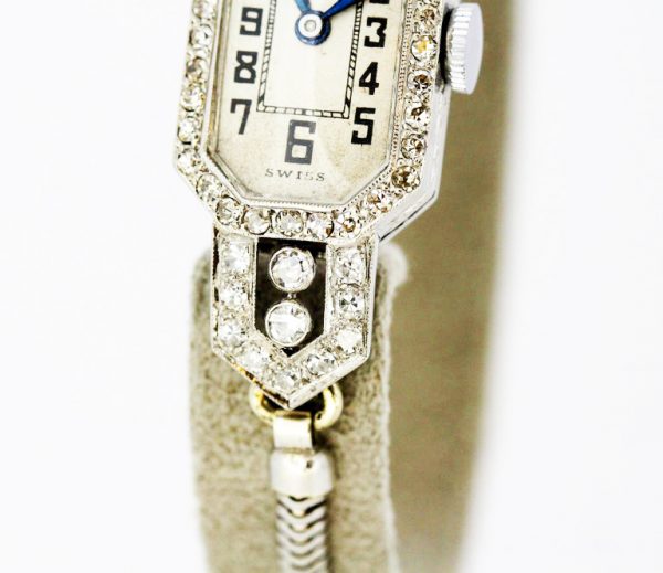 Art Deco Rolex Ladies Wristwatch, Diamond set, 18ct Gold, Glasgow 1924