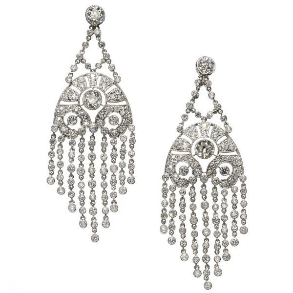 Vintage Late Art Deco 6.93ct Diamond and Platinum Chandelier Fringe Drop Earrings, with 6.93 carats of brilliant-cut, Edwardian-cut and old-cut diamonds, Circa 1935