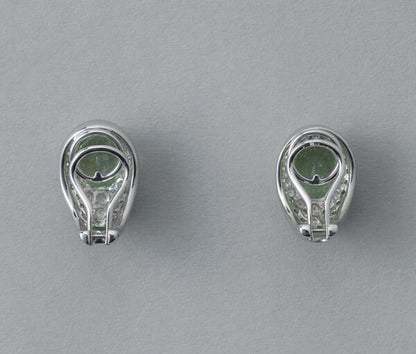 Contemporary Green Tourmaline and Diamond Cluster Stud Clip On Earrings