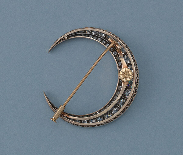 Antique Victorian 4.95ct Diamond Crescent Brooch; 50 cushion and rose-cut diamonds set in silver and 18ct gold, original fitted case, Circa 1890