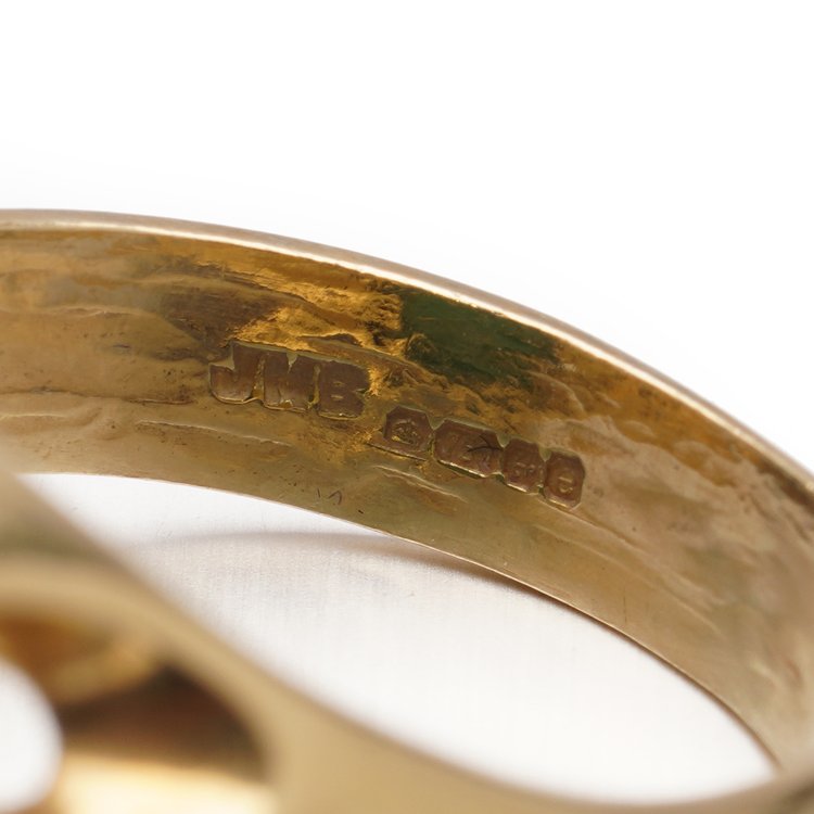 Certified 7.50ct Domed Cabochon Zambian Emerald Ring