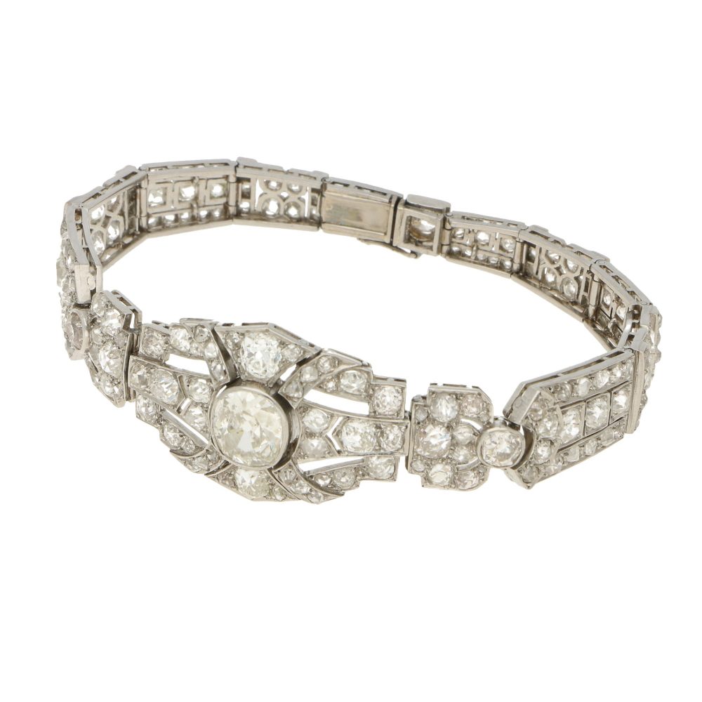 Antique Art Deco Diamond Plaque Bracelet in Platinum
