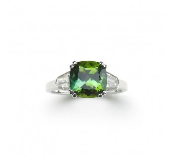 Green Tourmaline and Diamond Ring, 3.09 carats, set in Platinum