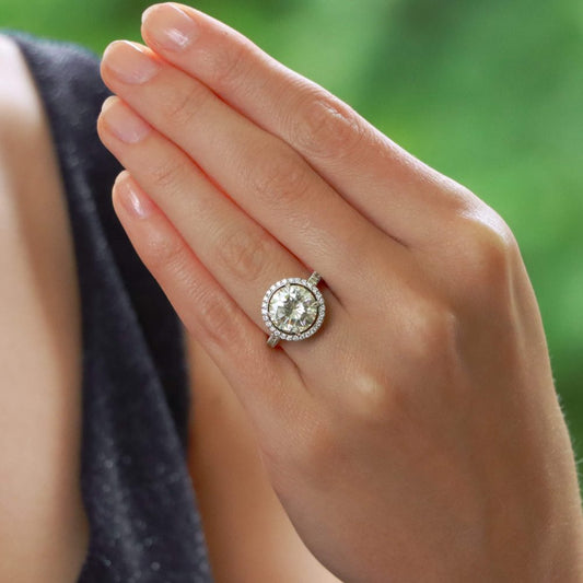 3.75ct Round Brilliant Diamond Halo Engagement Ring in Platinum