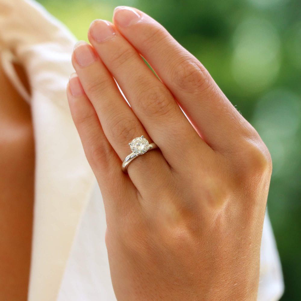 Certified 1.54ct Round Cut Diamond Solitaire Engagement Ring