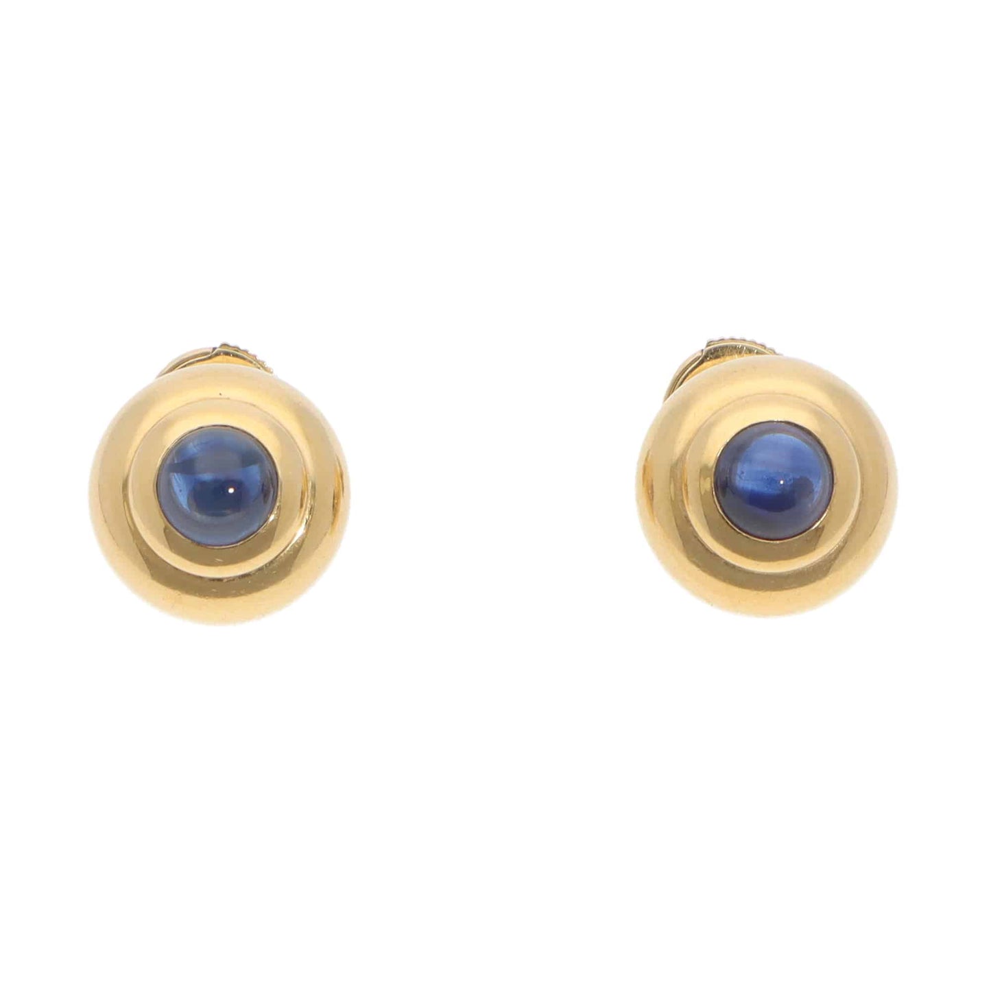 Sapphire stud earrings in yellow gold.