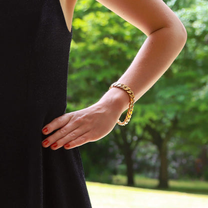 Vintage 18ct Yellow Gold Flat Curb Link Chain Bracelet