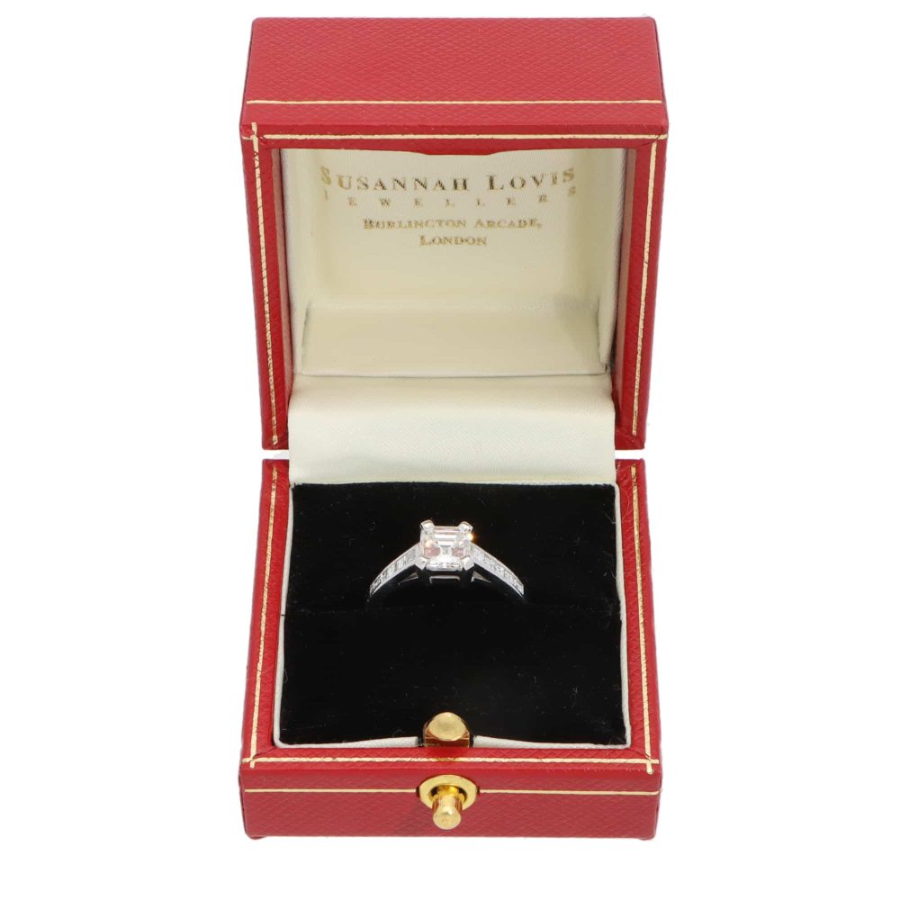 Vintage 1.04 Carat Diamond Ring In Platinum