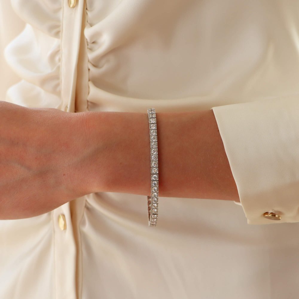 6.03ct Diamond Line Tennis Bracelet in Platinum