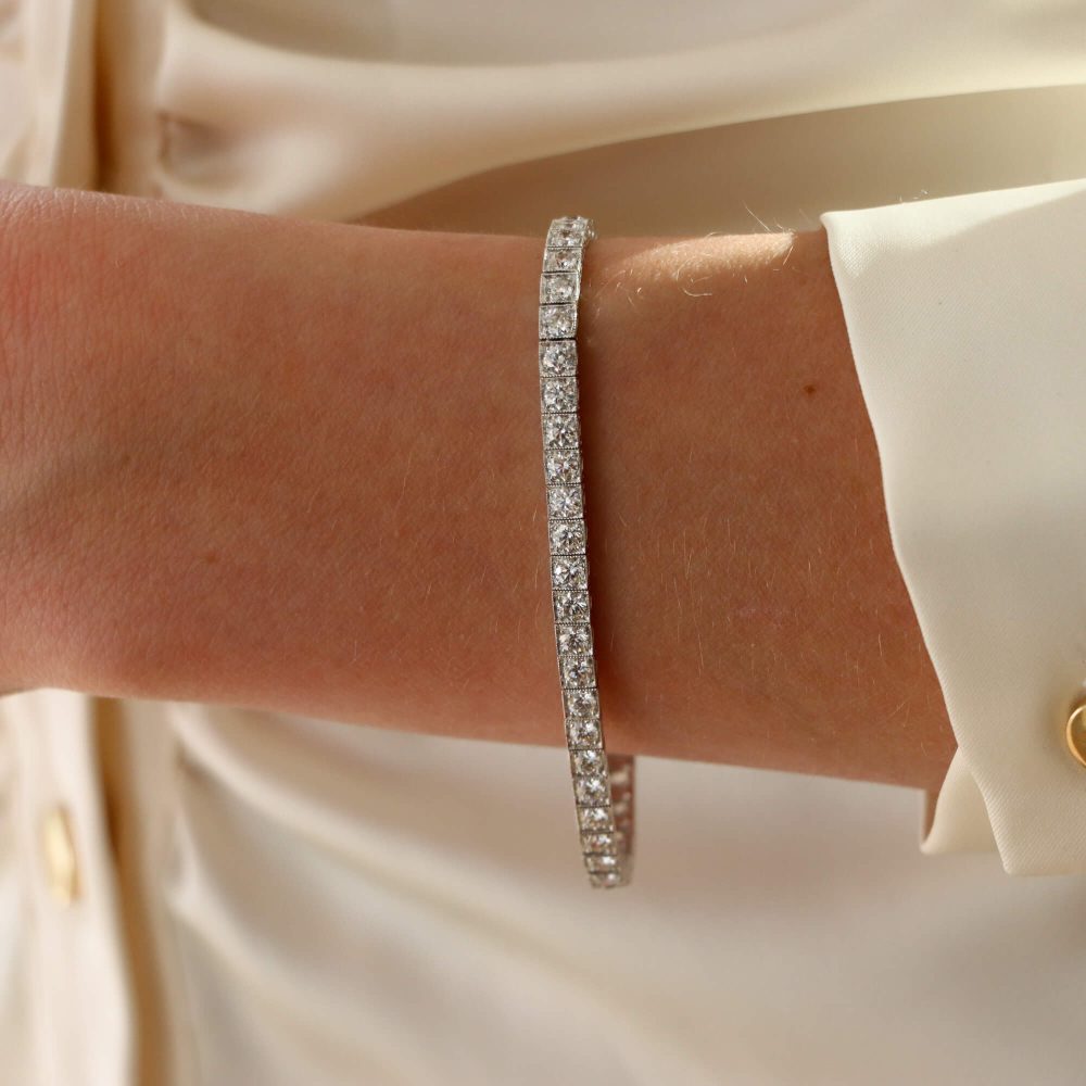 5.04 Carat Diamond and Platinum Line Tennis Bracelet