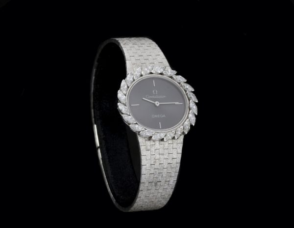 Vintage Omega Ladies 18ct White Gold and Diamond Set Manual Watch